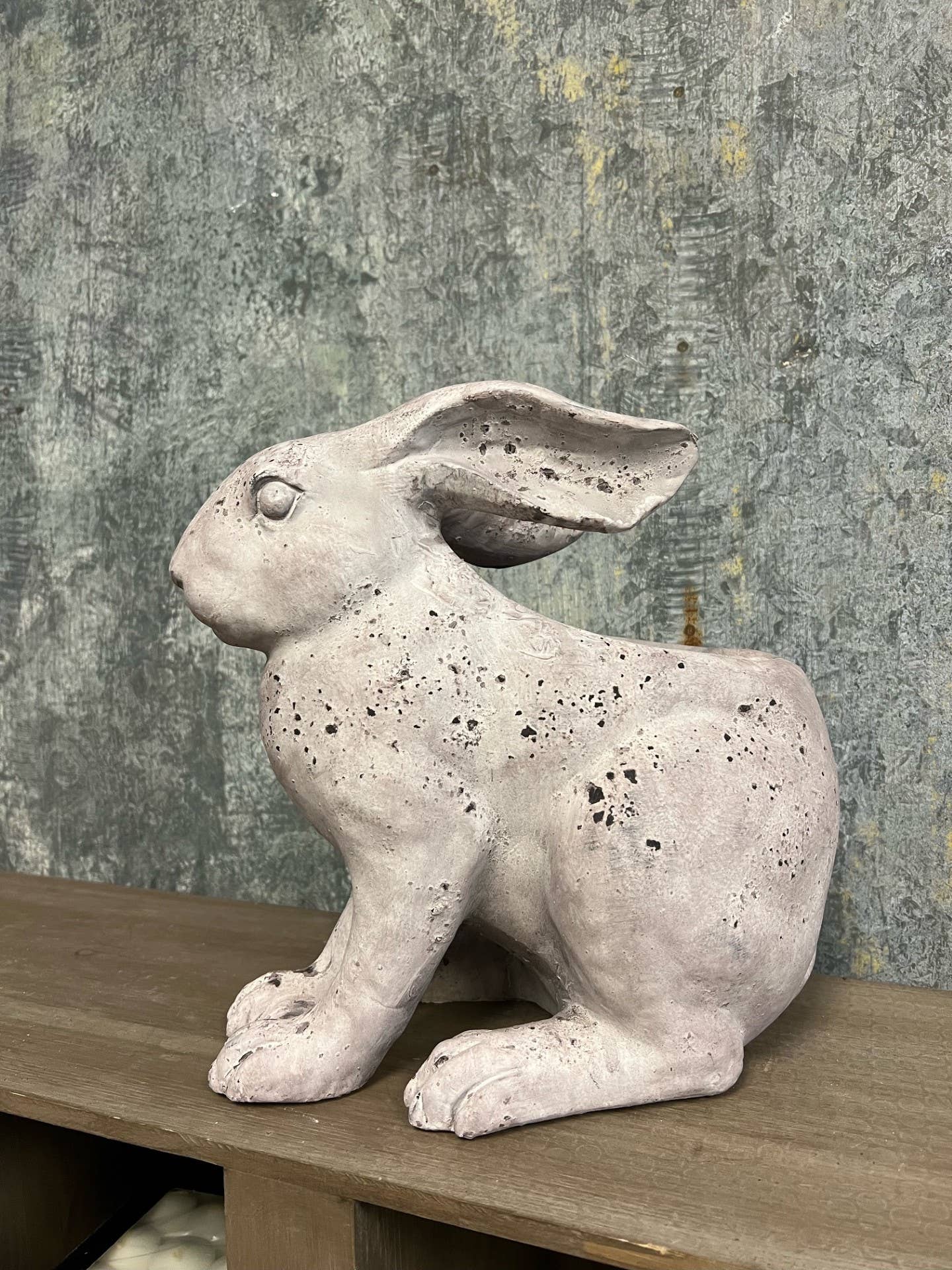 RESIN RABBIT PLANTER - SMALL