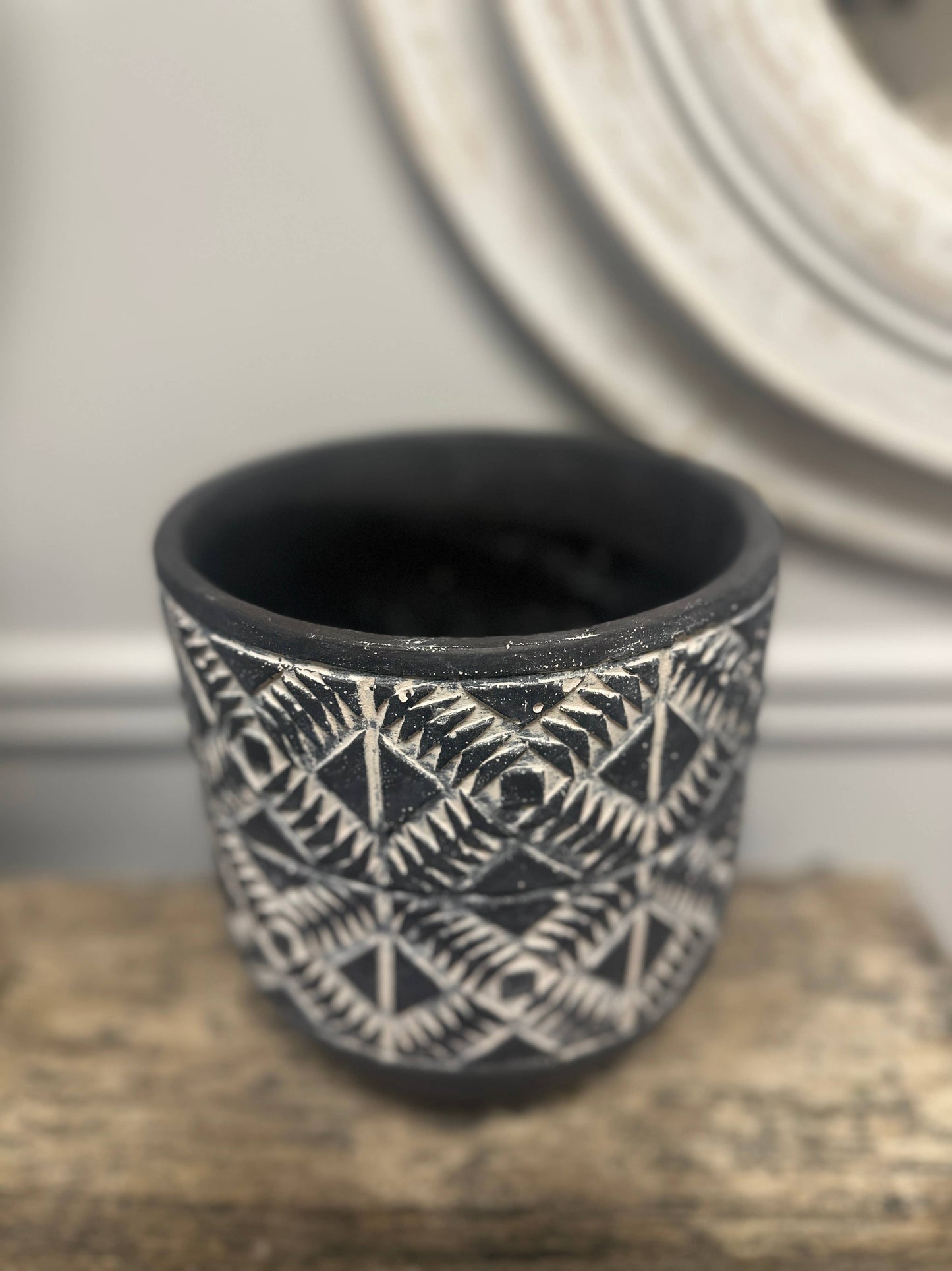 Aboriginal Rhombus Planter Black